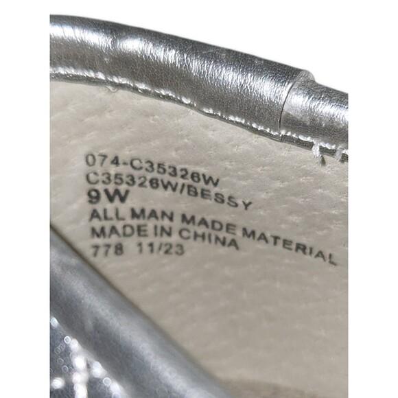 Cliffs by White Mountain Quilted Silver Ballet Flats Girlhood NWOT Size: 9W - Picture 2 of 6